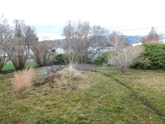 Photo - 599 E Ash St