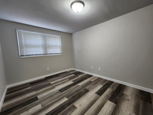 Photo - Updated Upper Level Apartment, Kaukauna Unidad 5