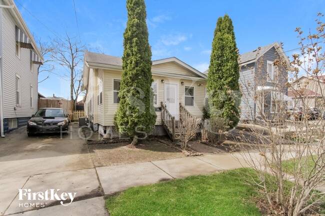 Photo - 515 Columbia St