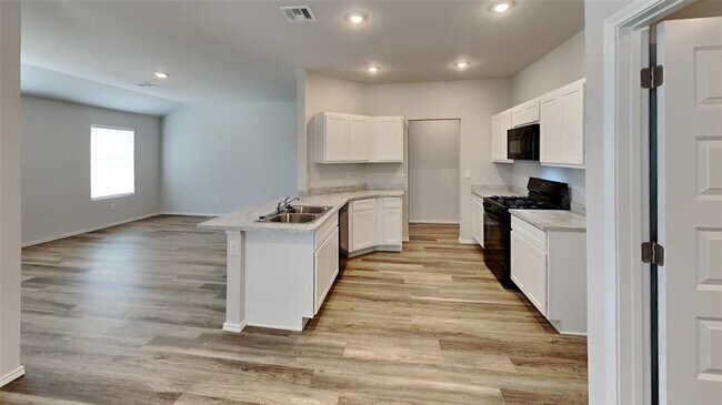 Photo - 9709 Laredo Ln