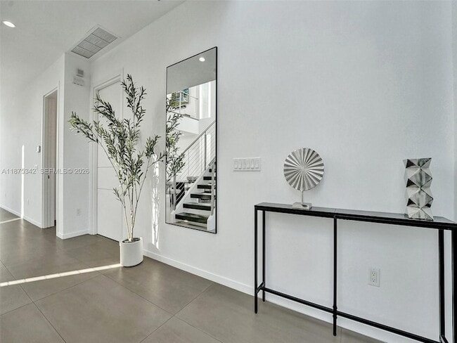 Photo - 2217 NE 17th Terrace