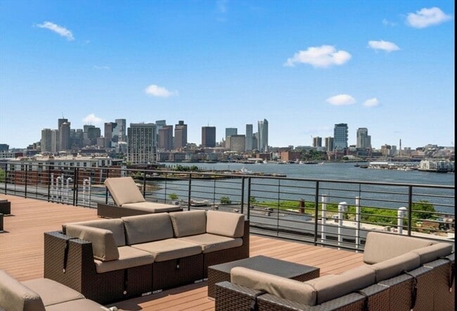 Photo - 250 Meridian St Unit 306