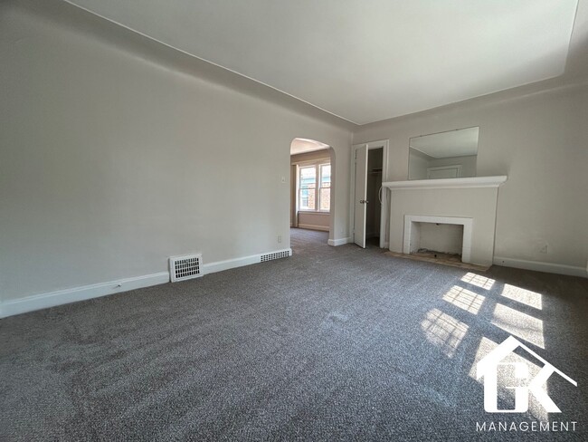 Photo - 20445 Stratford Rd Unit 20447 Stratford Rd