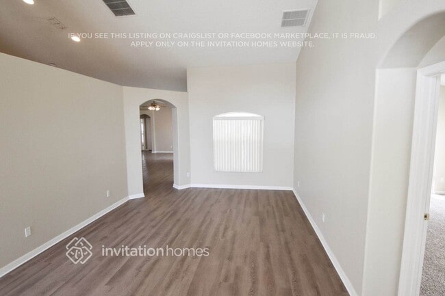 Photo - 15719 Heron Hill St