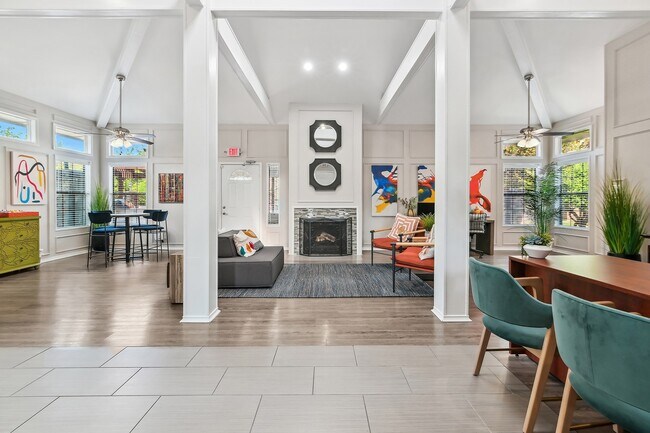 Leasing Office and Resident Lounge