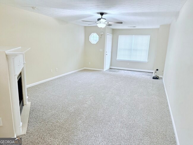Photo - 136 Rankin Cir