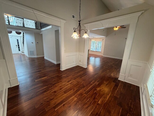 Photo - 649 Lawton Ridge Dr