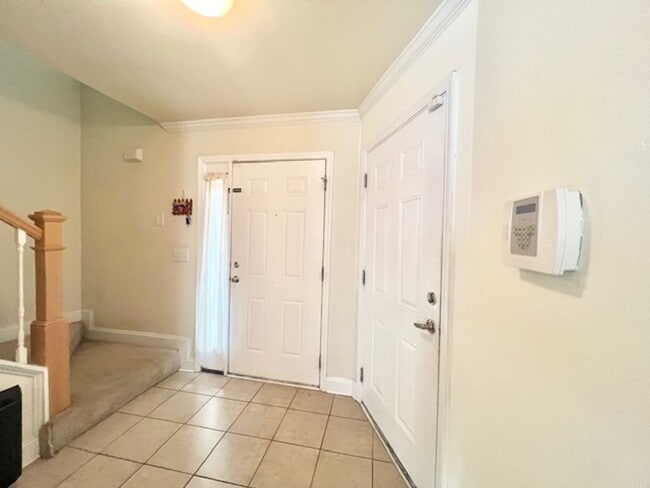 Photo - 558 Wingspan Way