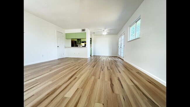 Photo - 5000 Mashie Cove