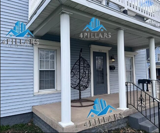 Photo - For Rent – 1-Bedroom Apartment in the Hear... Unit 2 Upstairs