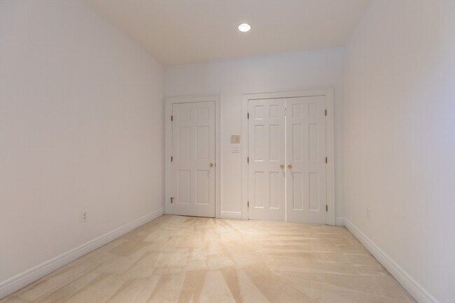 Photo - 88 Marlborough St Unit 1