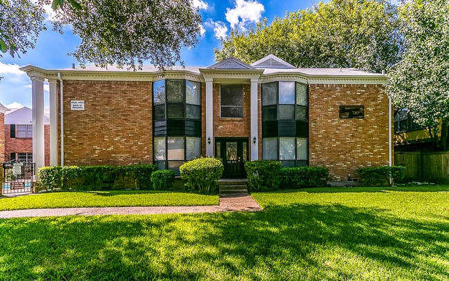 Building Photo - 4701 McKinney Ave Rental