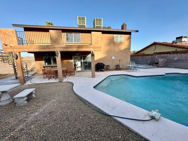 Photo - 4329 Murillo St