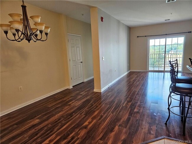 Photo - 934 Tower Ridge Cir