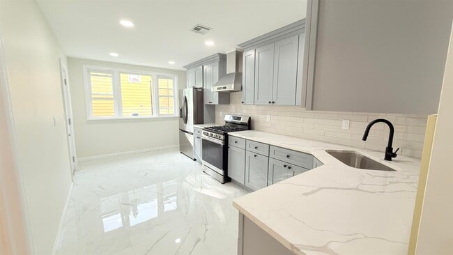 Photo - 291 Avenue B Unit 1