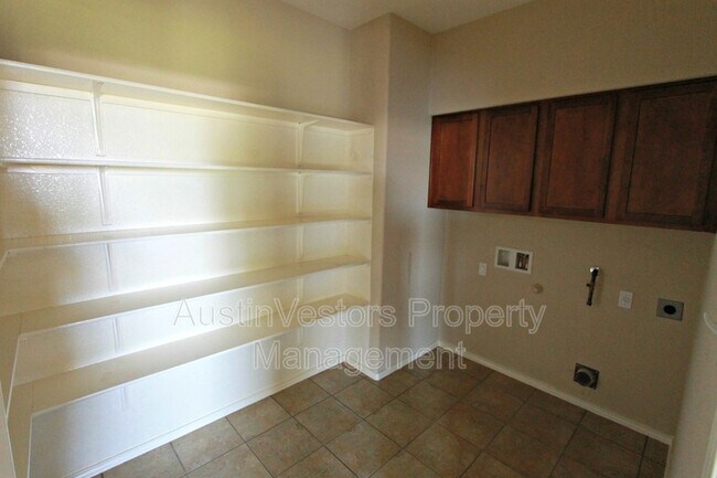 Photo - 11125 Old Quarry Rd