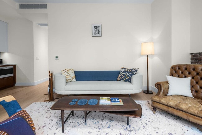 Photo - 61 Rivington St Unit ID1255363P