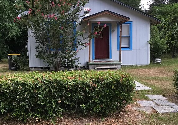 Photo - 2325 3rd Ave