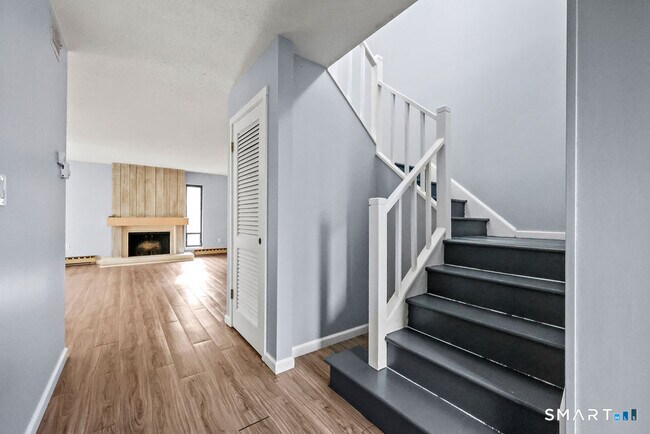 Photo - 6 Heritage Dr Unit 6