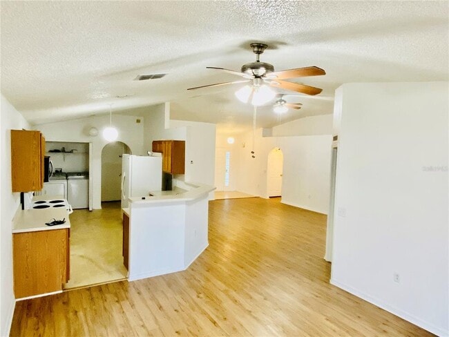 Photo - 3992 Warbler Dr