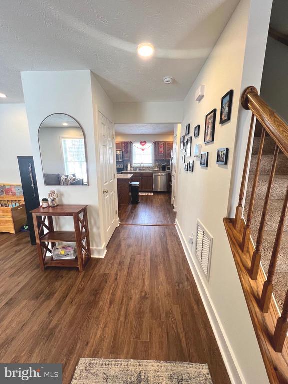 Photo - 2405 Gifhorn Ct