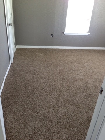 Photo - 1002 W 6th St