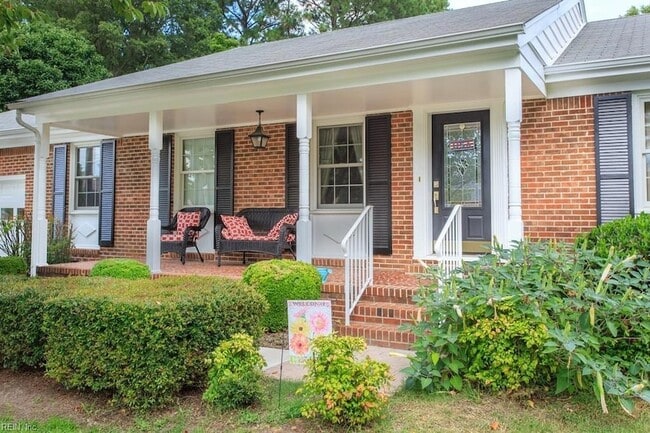 Photo - 3617 Hermitage Dr