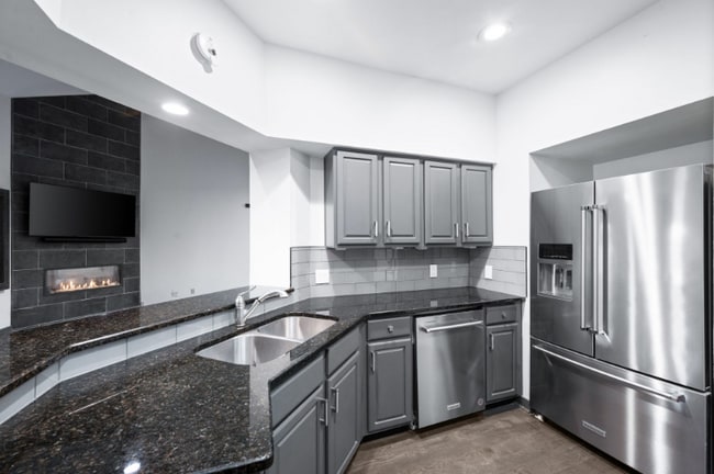 Photo - 700 Harpeth Trace Dr