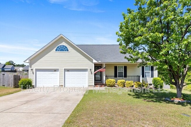 Building Photo - 2404 Camp Lejeune Ct