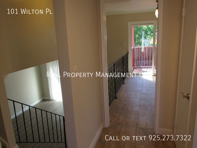 Photo - 101 Wilton Pl