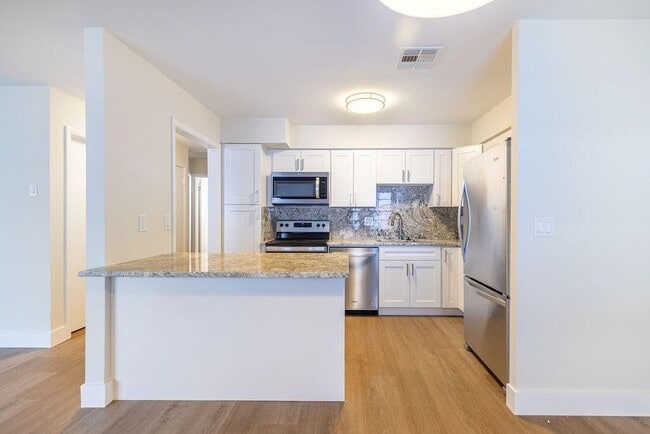 Photo - 114 S Lakeside Dr Unit 116