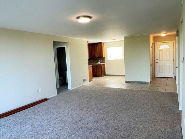 146 Buchanan Ct