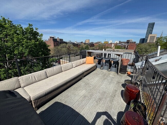 Building Photo - 38 Worcester St Unit 3 Rental