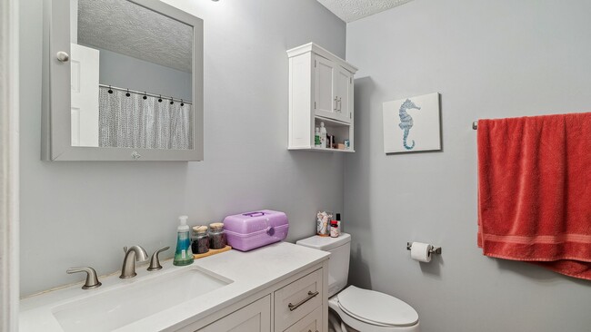 Photo - 5017 Tangerine Dr