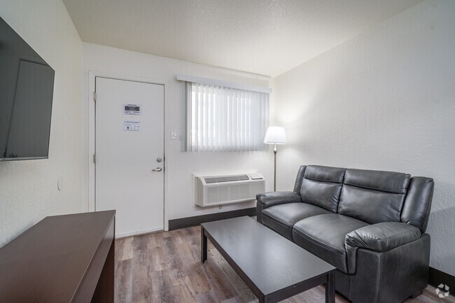 1 habitación, 1 baño, 400 pies cuadrados, sala de estar - Siegel Suites Houston