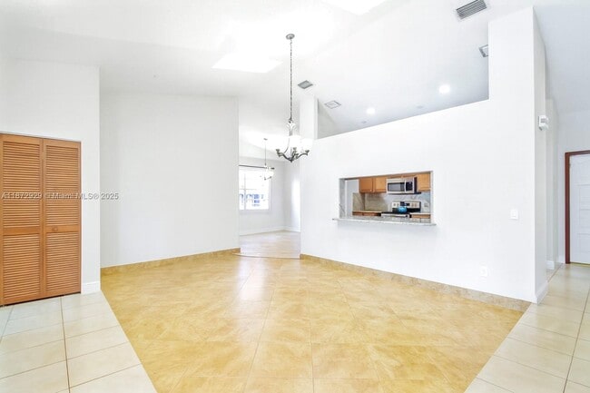 Photo - 408 SE 6th St