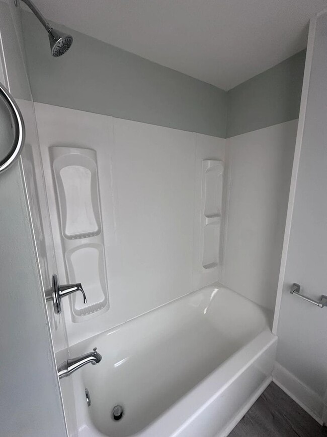 Photo - 358 S 6th St Unidad 2