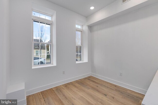 Photo - 1535 N 6th St Unit 1