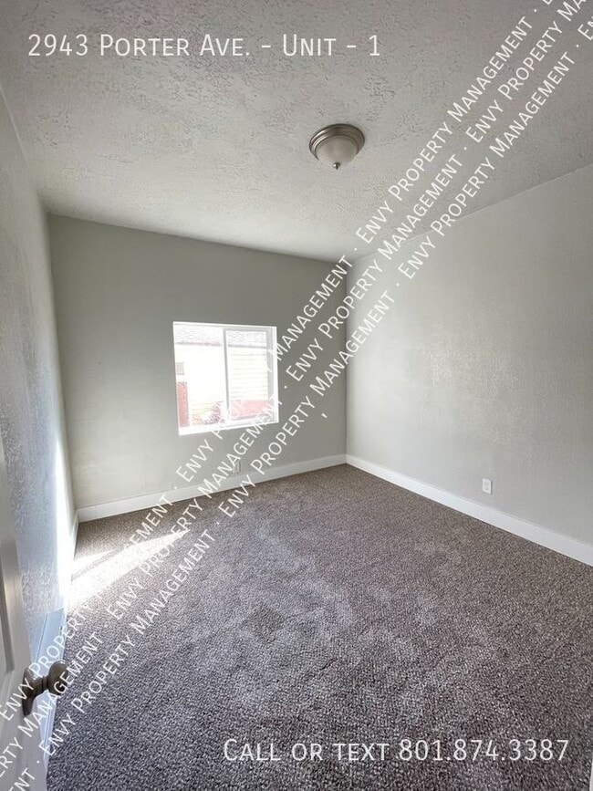 Photo - 2943 Porter Ave Unit 1