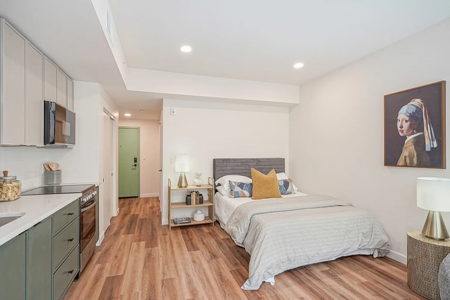 Photo - 1301 Bainbridge St Unit 2 Bedroom