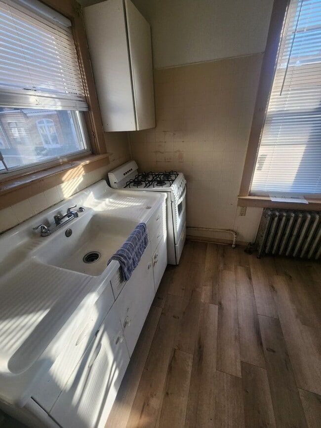 Photo - 217 S 8th St Unit Apt 2