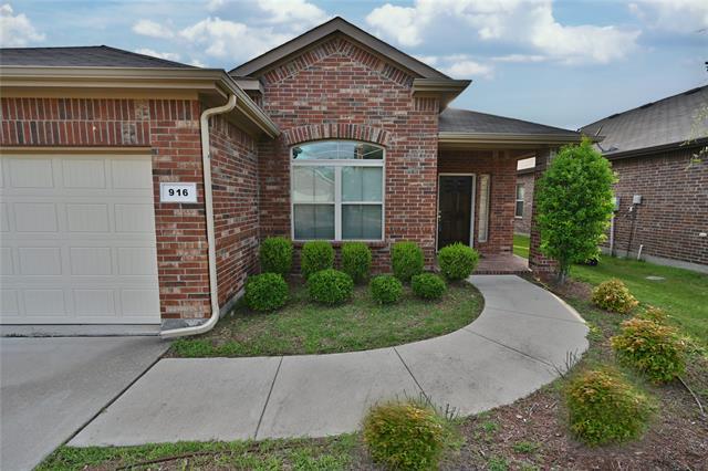 Photo - 916 Iona Dr