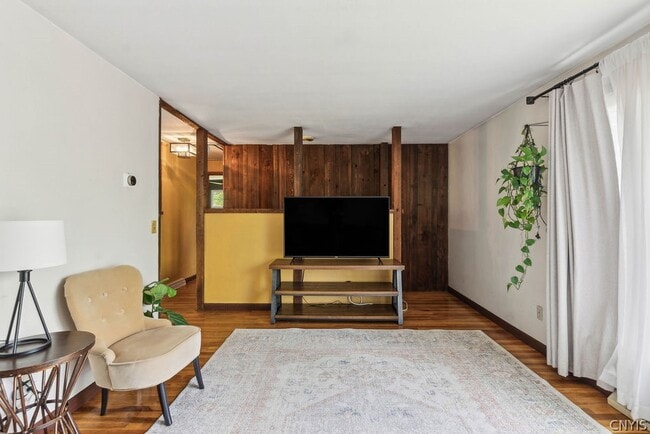 Photo - 4319 Coye Rd