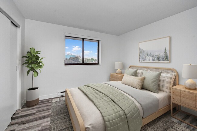 Photo - Beacon Tower