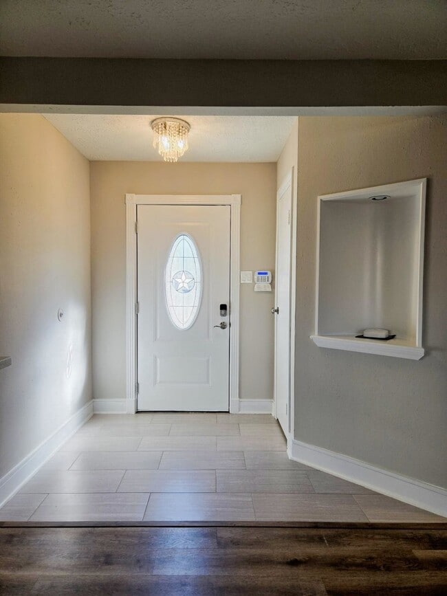 Photo - 7535 Stone Pine Ln