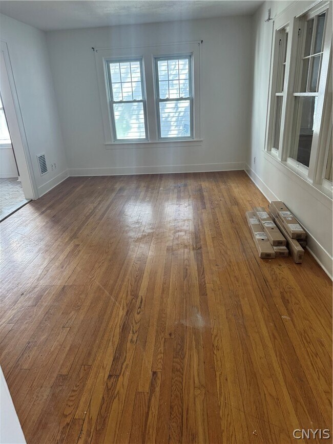 Photo - 223 Wilmore Pl