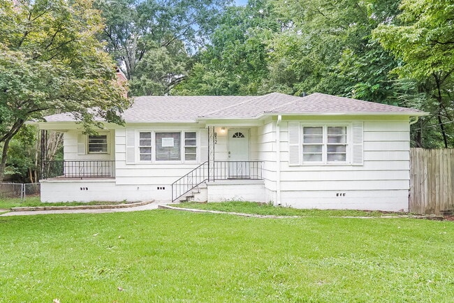 Building Photo - 812 Nelson Dr Rental