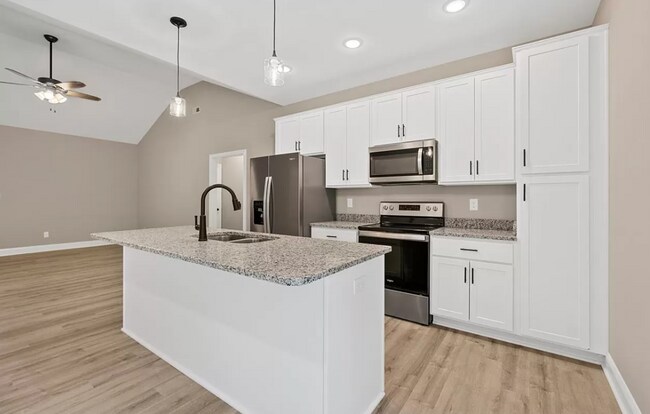 Photo - 2785 Cedrus Avenue - NEW RESIDENT PRICING! REDUCED BY $100/MO!