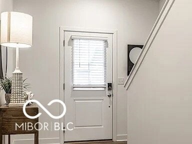 Photo - 6558 Hawthorne Dr