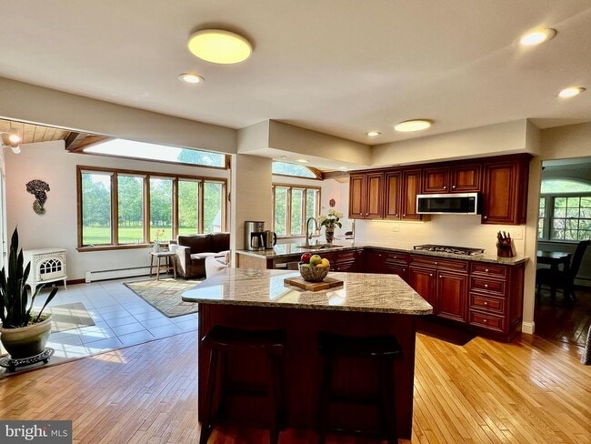 Photo - 3310 Ephross Cir